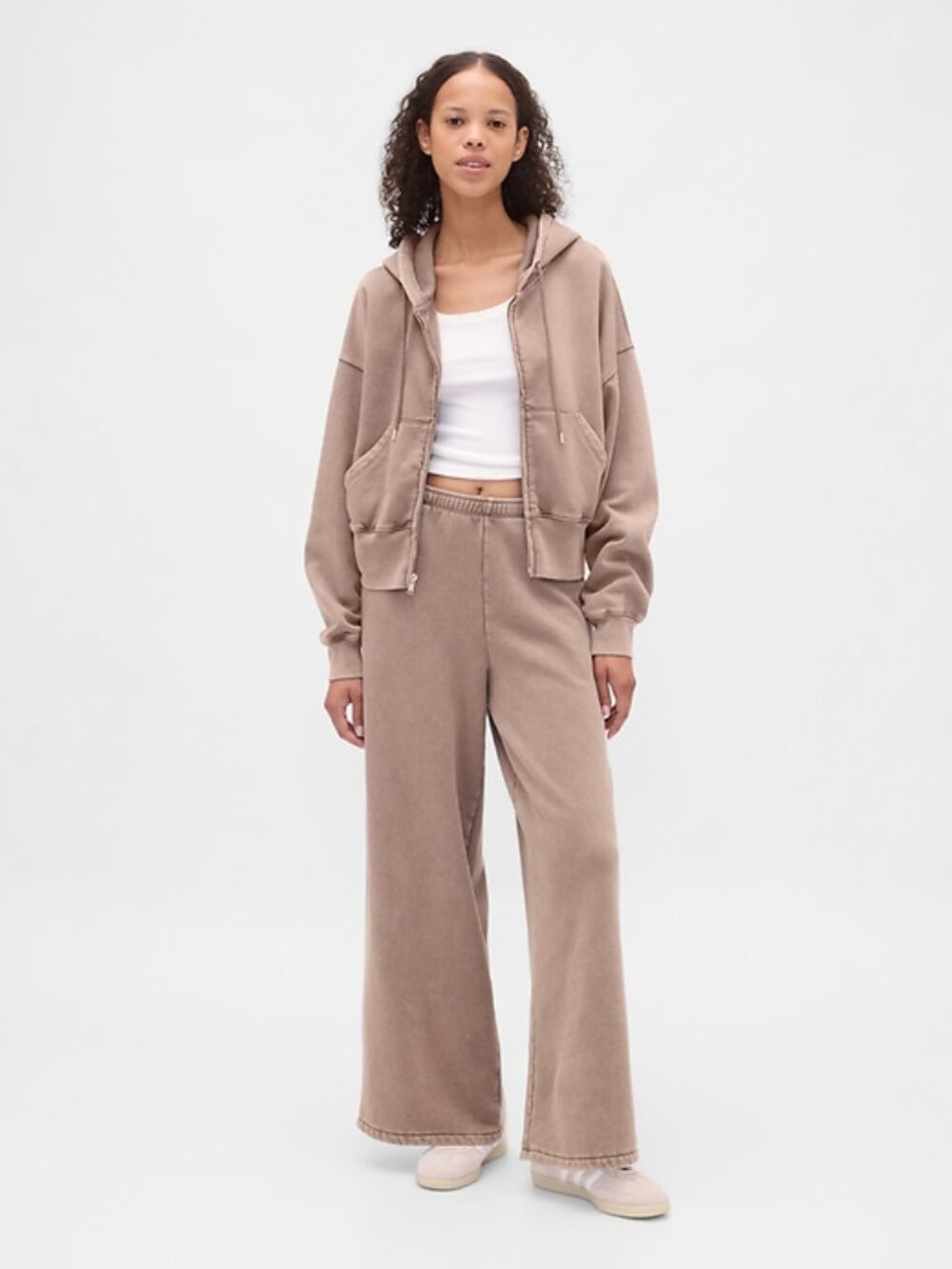 Gap Ladies Sweatsuit Set